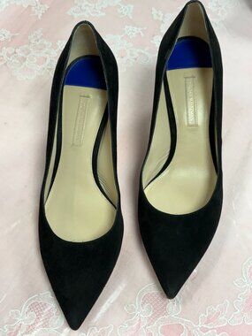 $675-Stuart Weitzman-Women-YW37573-Black Suede leather heel Dress shoes.Sz-9M.Sp